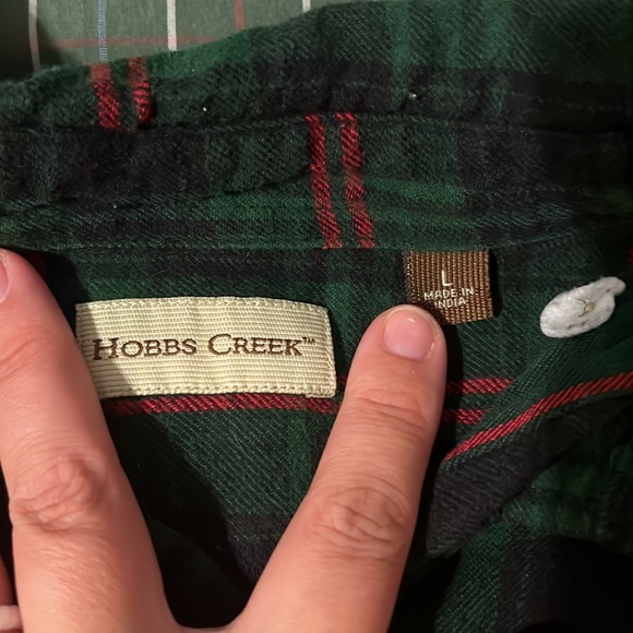 Two button ups - Picture 2 of 5